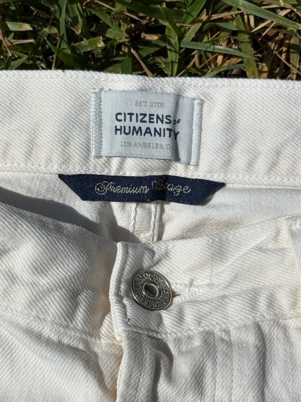 Citizens of Humanity "Premium Vintage Gaucho" jeans - size 28 - Picture 2 of 8